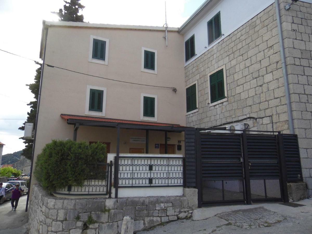 Apartments&Rooms Toni Split Buitenkant foto